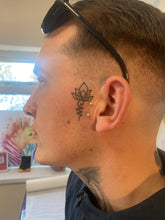 Load image into Gallery viewer, Skin piercing
