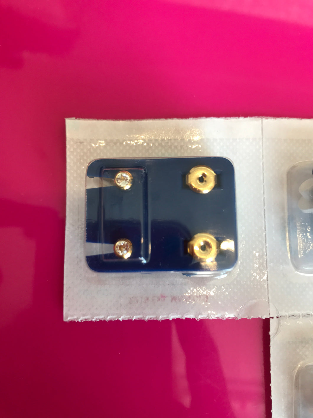 Pre packed Ear piercing gold
