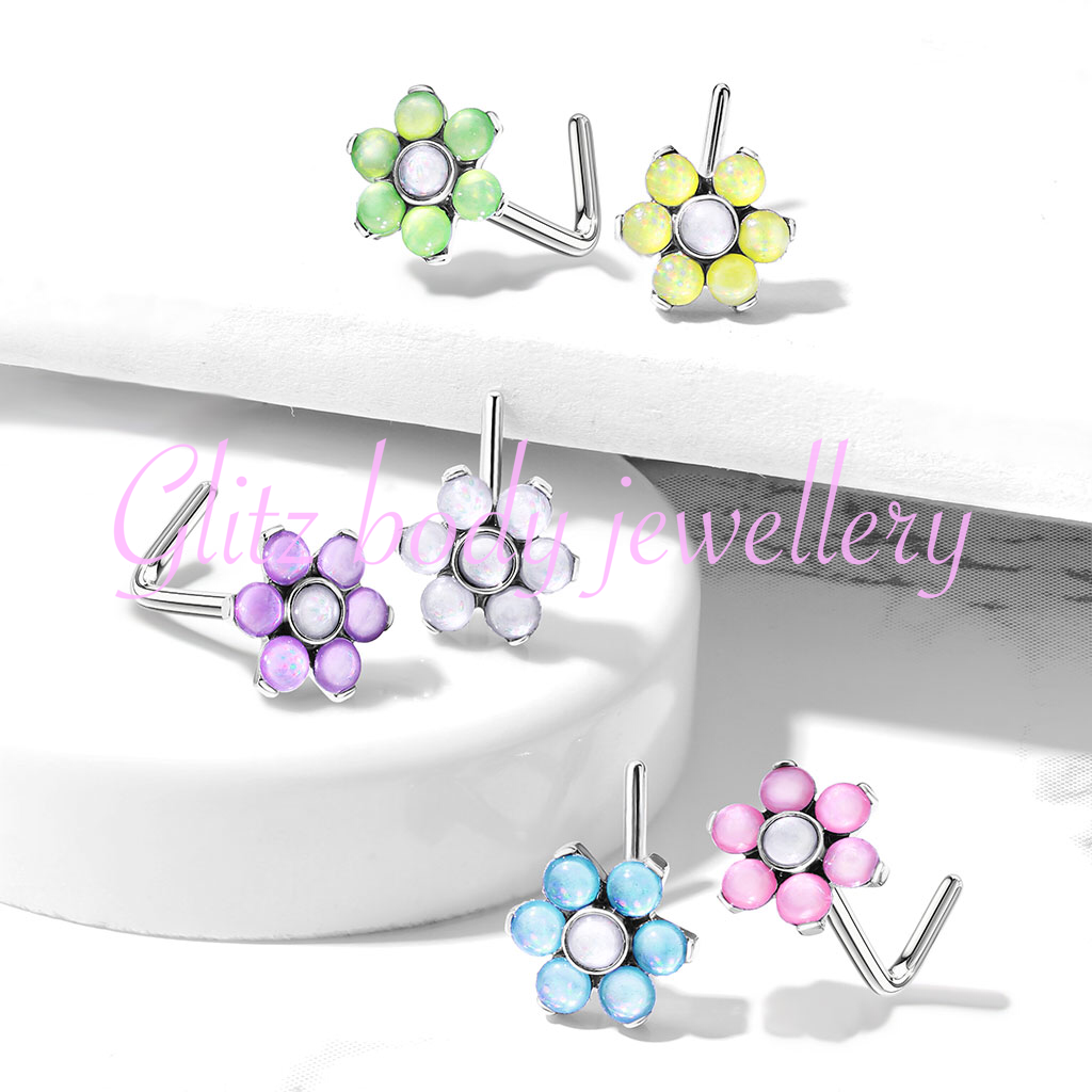 Nose studs colour